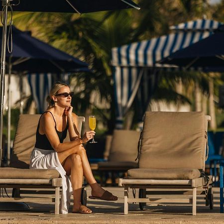 Jw Marriott St Maarten Beach Resort & Spa Dawn Beach Exteriör bild